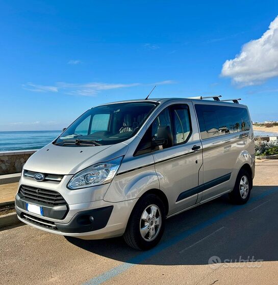 Ford custom camperizzato